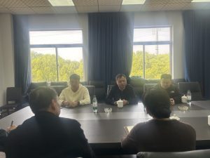 南昌縣小藍經開區黨工委委員、管委會副主任吳志強一行領導蒞臨江西制藥      考察調研